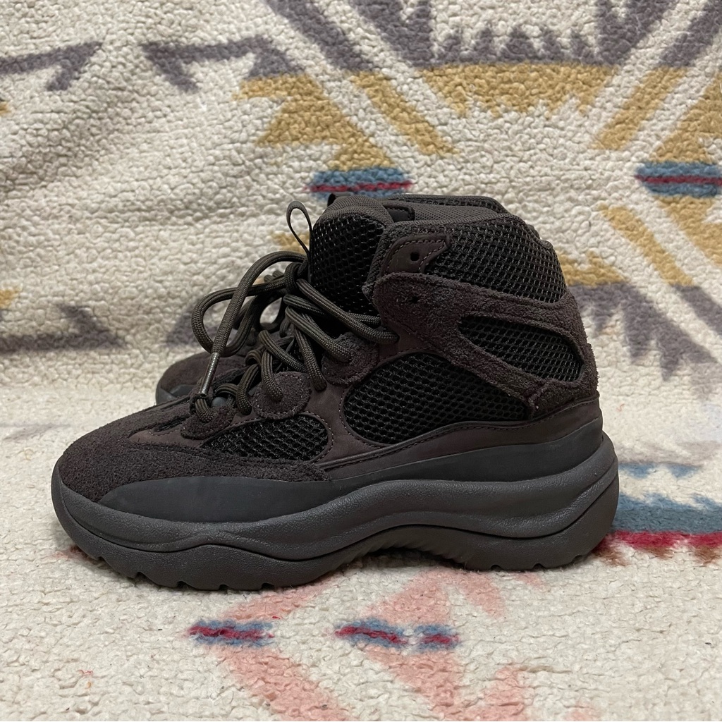 Adidas Yeezy Desert Boot Oil Size 6m/7.5w Eg6463